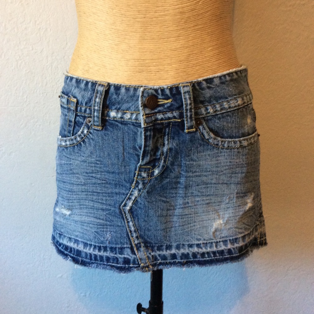 Lilu Women’s Micro Mini Jean Skirt Blue Cut off Denim Skirt, Size 00